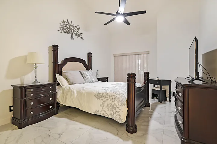 7852 Lake Champlain Court -18