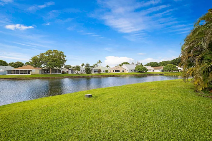 7852 Lake Champlain Court -38