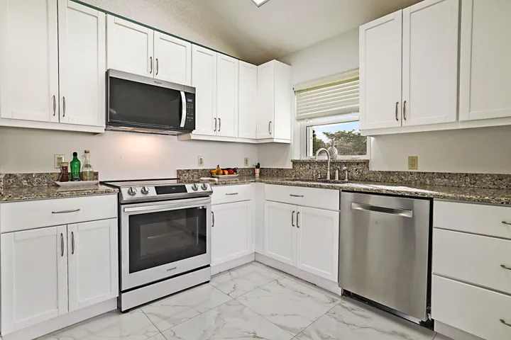 7852 Lake Champlain Court -13