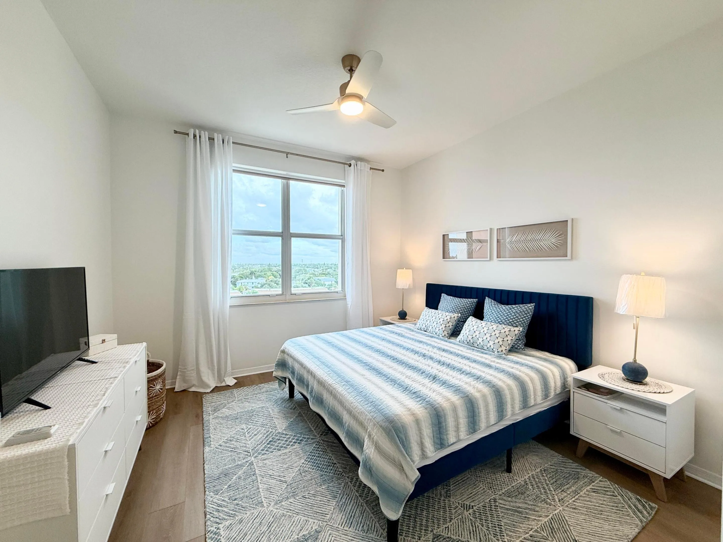 @nd bedroom