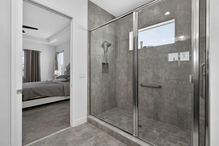 Master bedroom ensuite shower