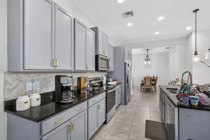 Kitchen and Island