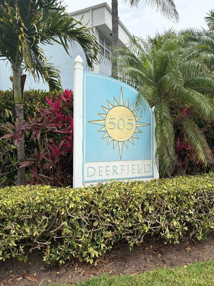 505 Deerfield Beach condo unit 118 Build