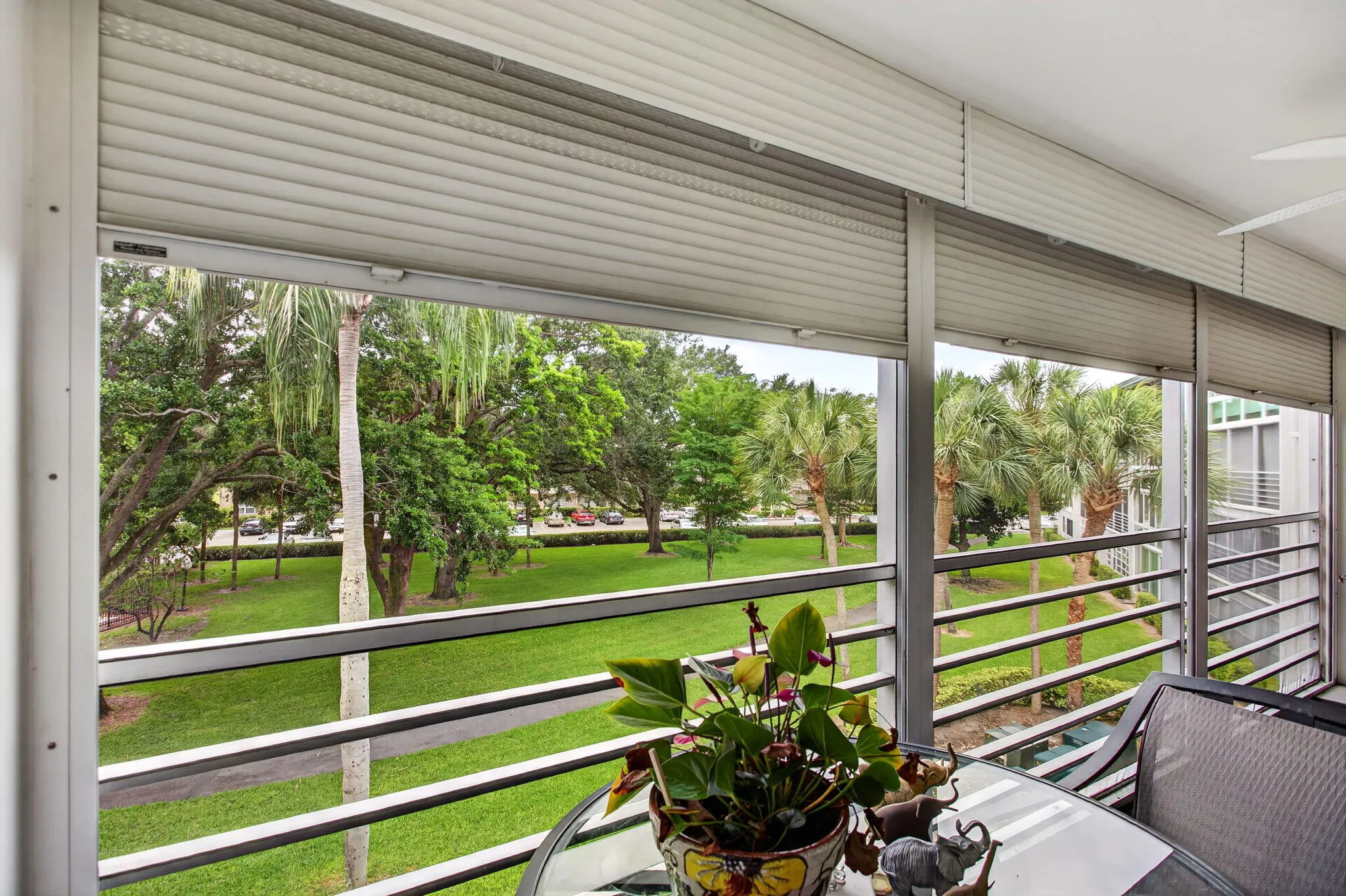 18-web-or-mls-3002-5561