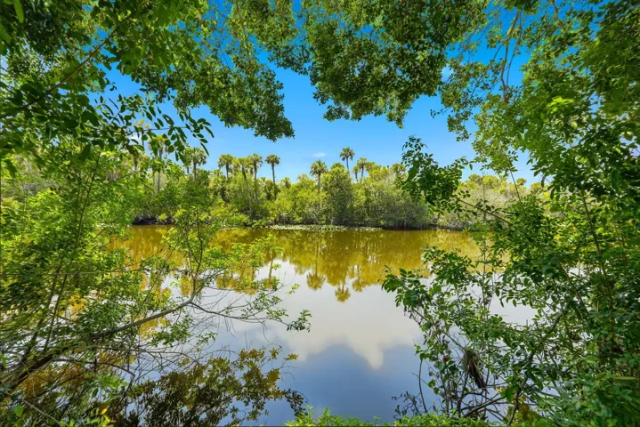 47-web-or-mls-108-carlisle-ln