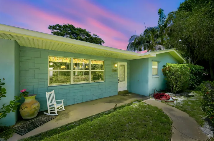 2-web-or-mls-108-carlisle-ln