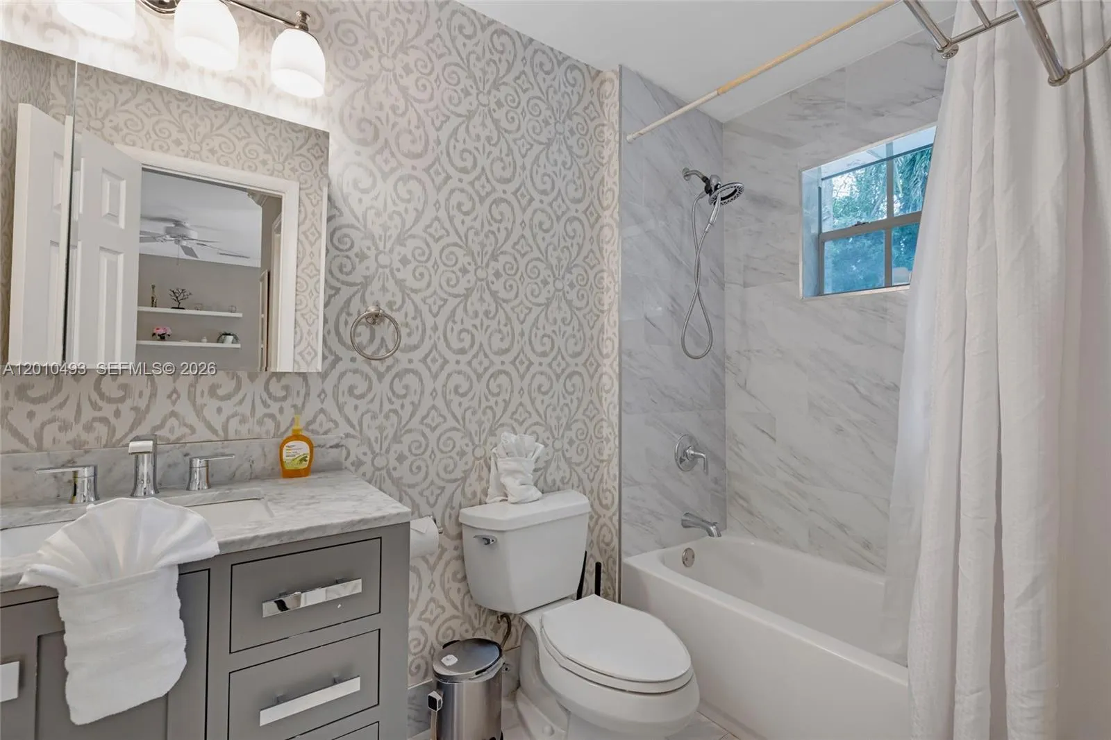 Property photo 32