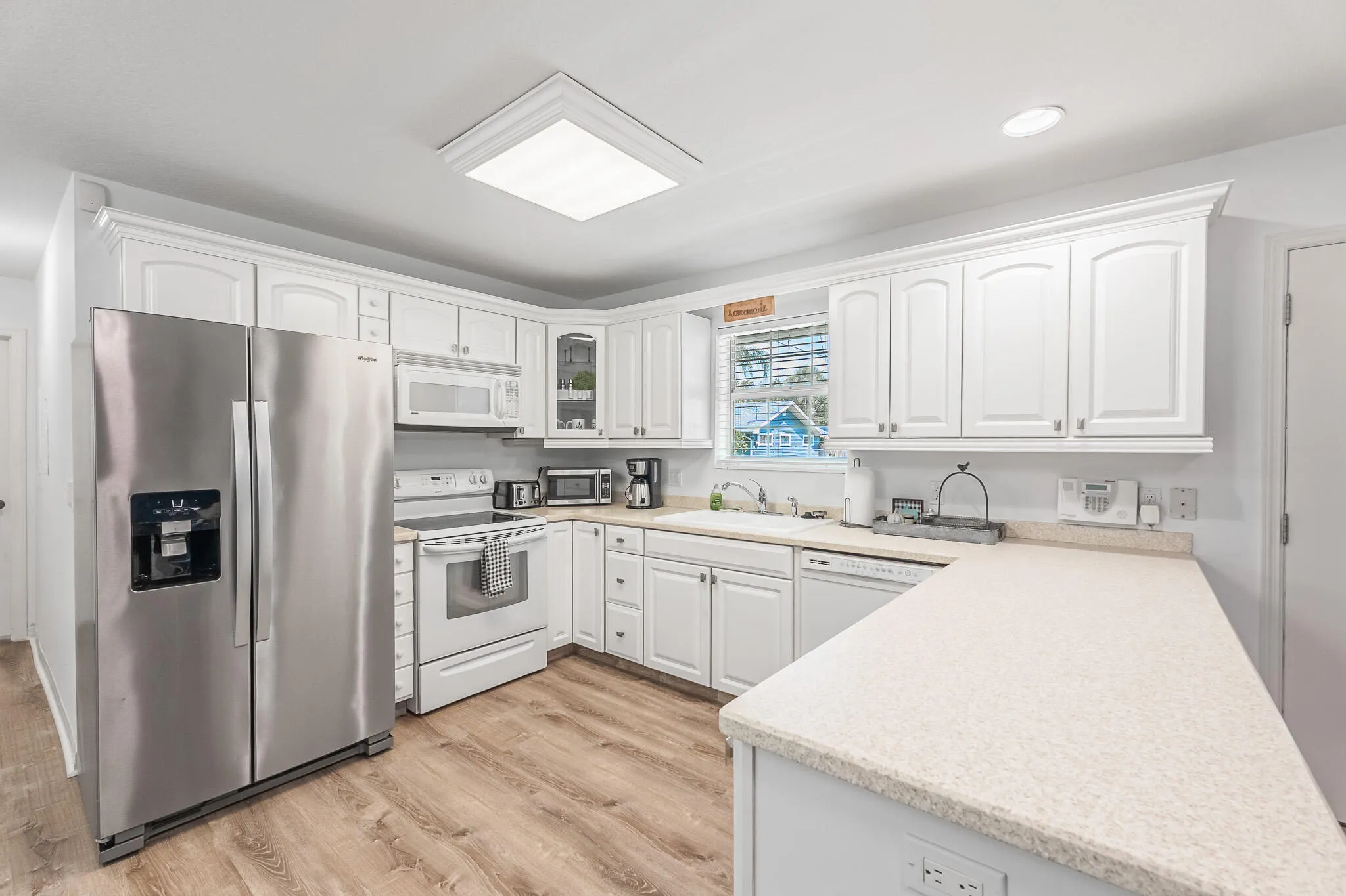 Property photo 35