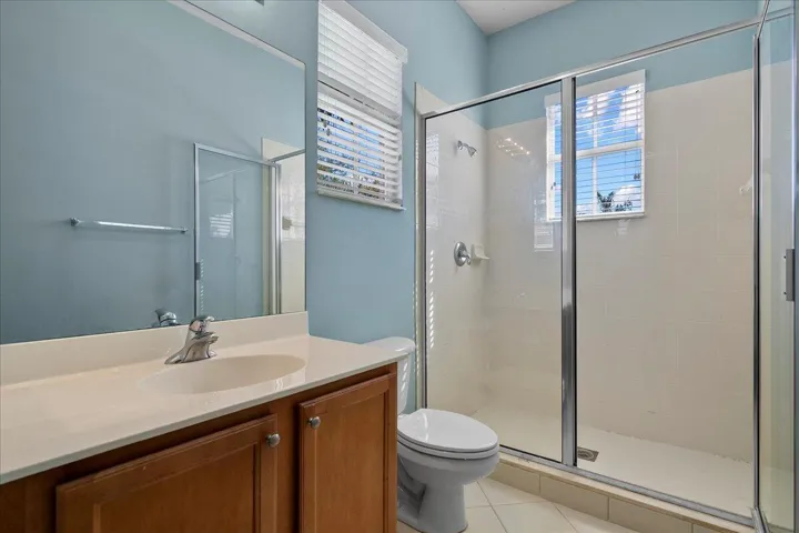 Fourth Bedroom En Suite