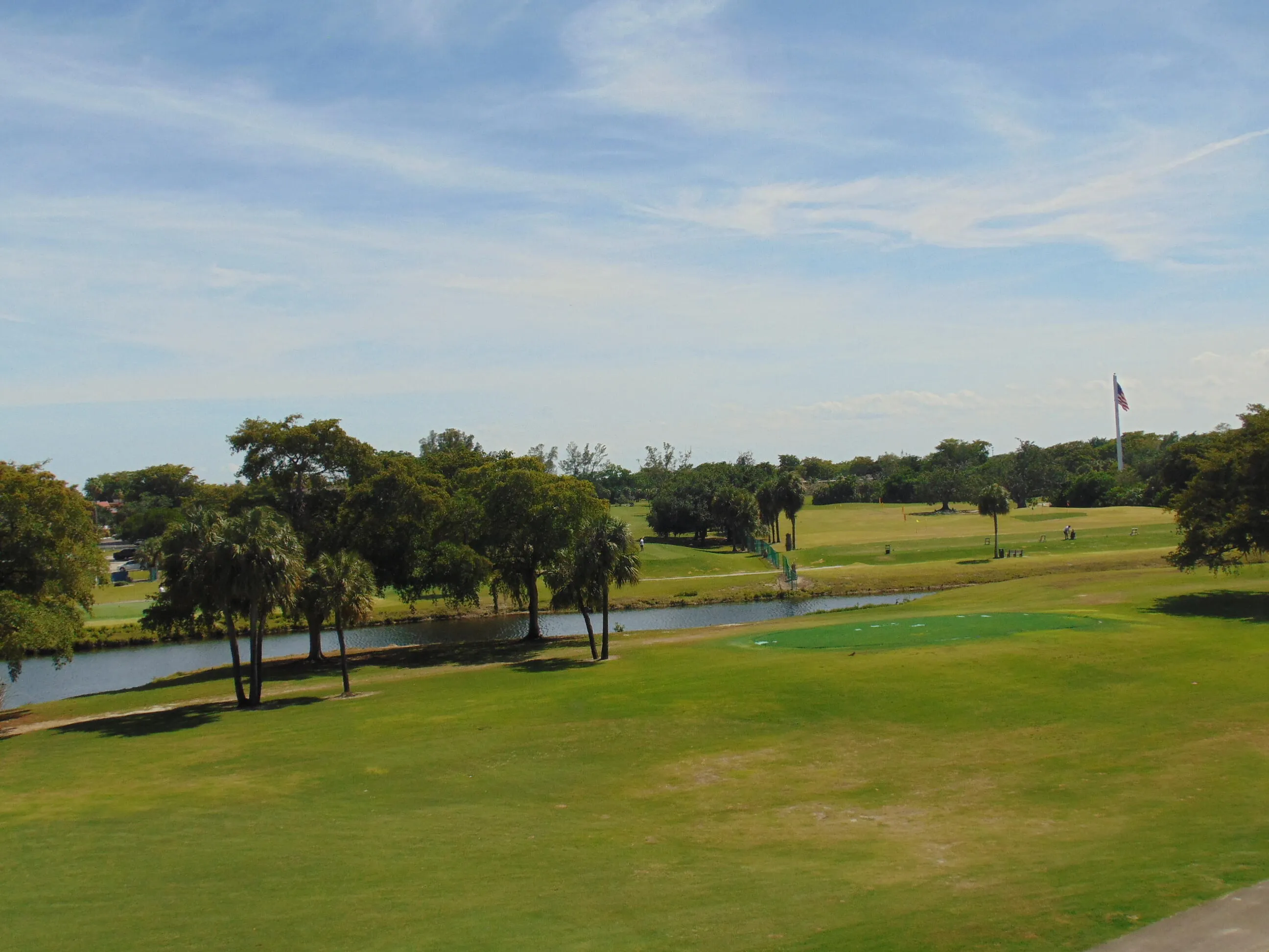 WATER & GOLF VIEW