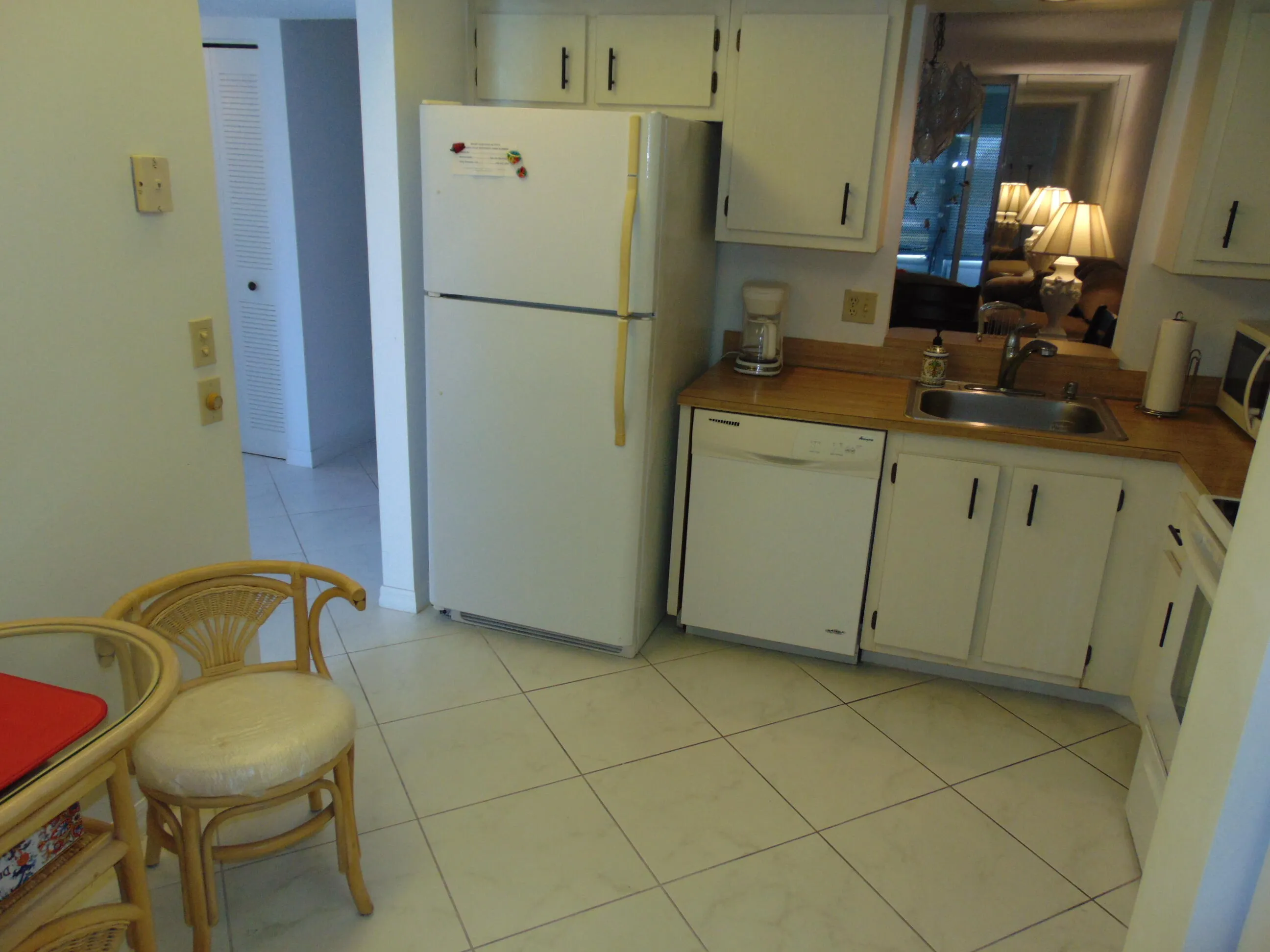 LOTS OF CABINET SPACE