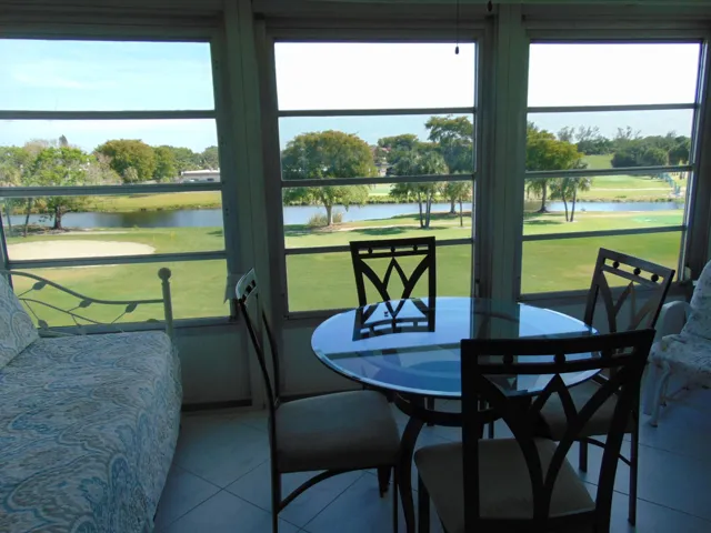 FLORIDA ROOM