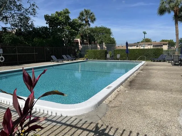 pool area (3)