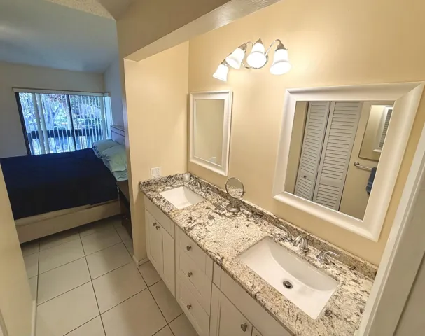 Primary En-Suite Bath 3