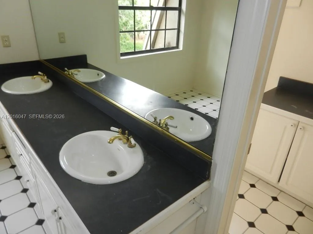 Property photo 54