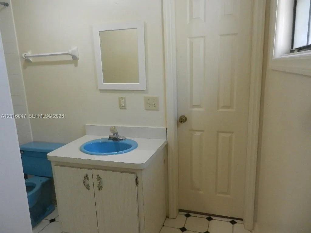 Property photo 65
