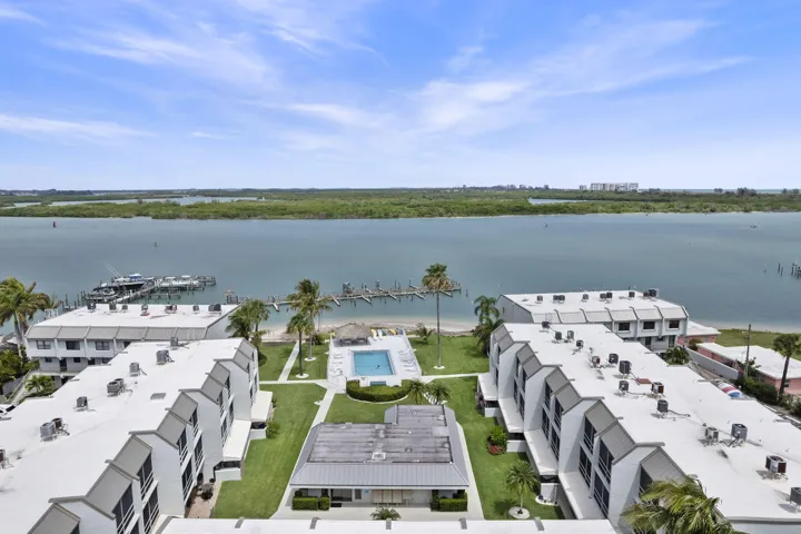 53-web-or-mls-DJI_0280Topaz