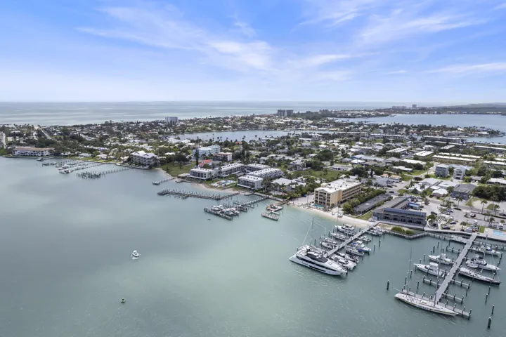 66-web-or-mls-DJI_0291Topaz
