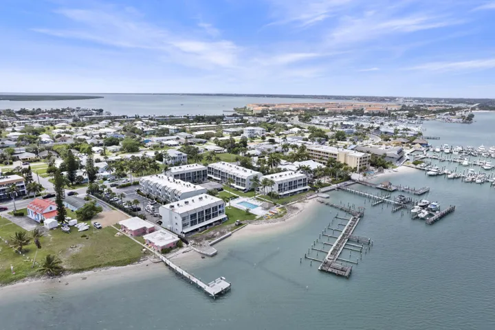 64-web-or-mls-DJI_0286Topaz