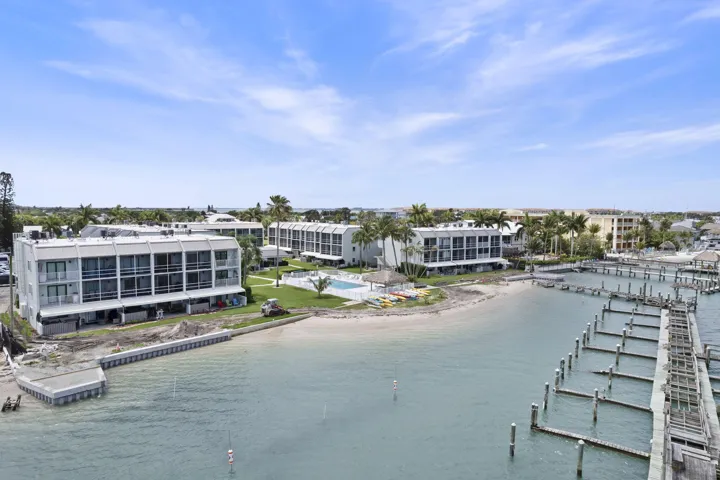 55-web-or-mls-DJI_0288Topaz