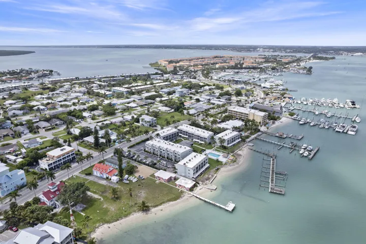 63-web-or-mls-DJI_0285Topaz