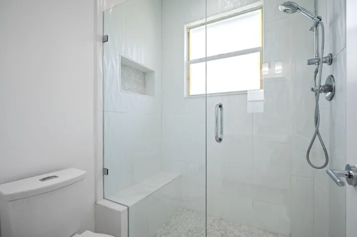 34-web-or-mls-16014-laurel-creek-dr