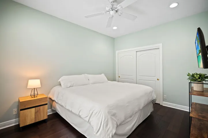 26-web-or-mls-16014-laurel-creek-dr