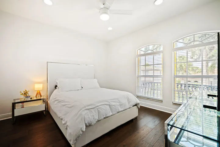 32-web-or-mls-16014-laurel-creek-dr