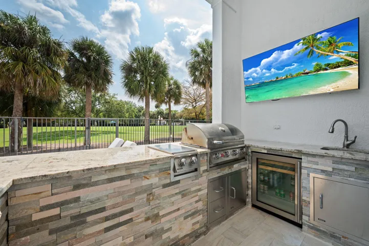 43-web-or-mls-16014-laurel-creek-dr