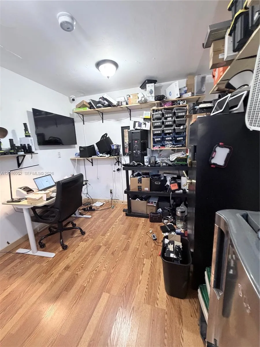 Property photo 16