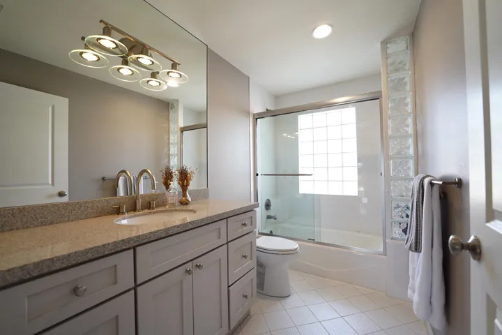 Bath 3