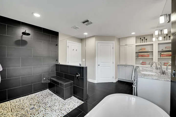 Master Bath