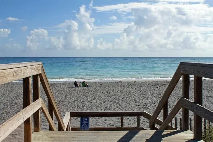 Jupiter beach