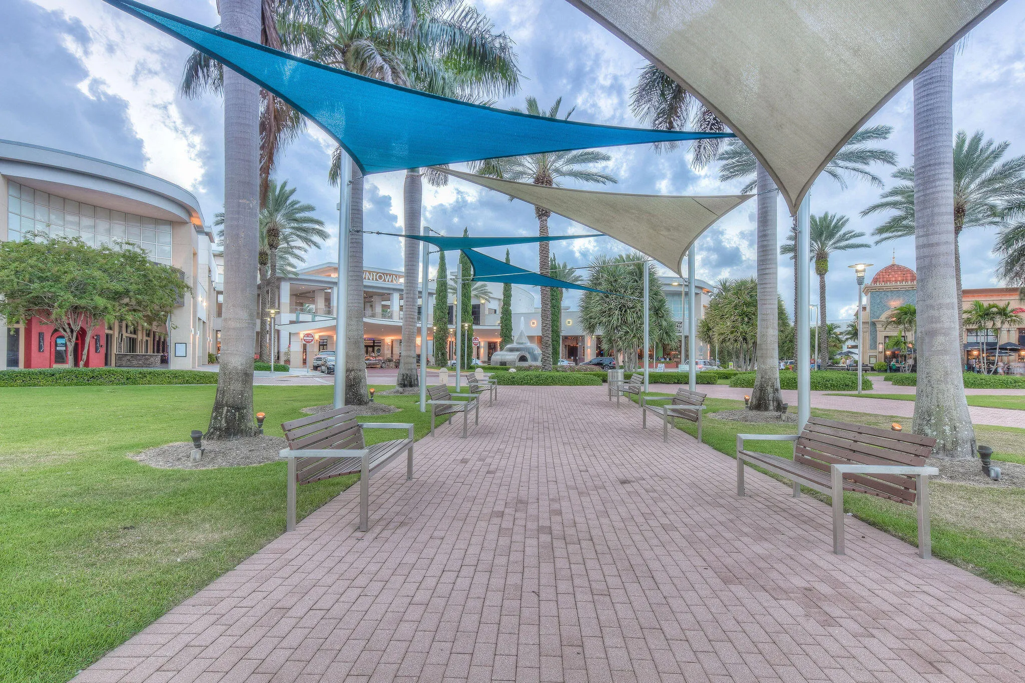 DowntownattheGardens_06
