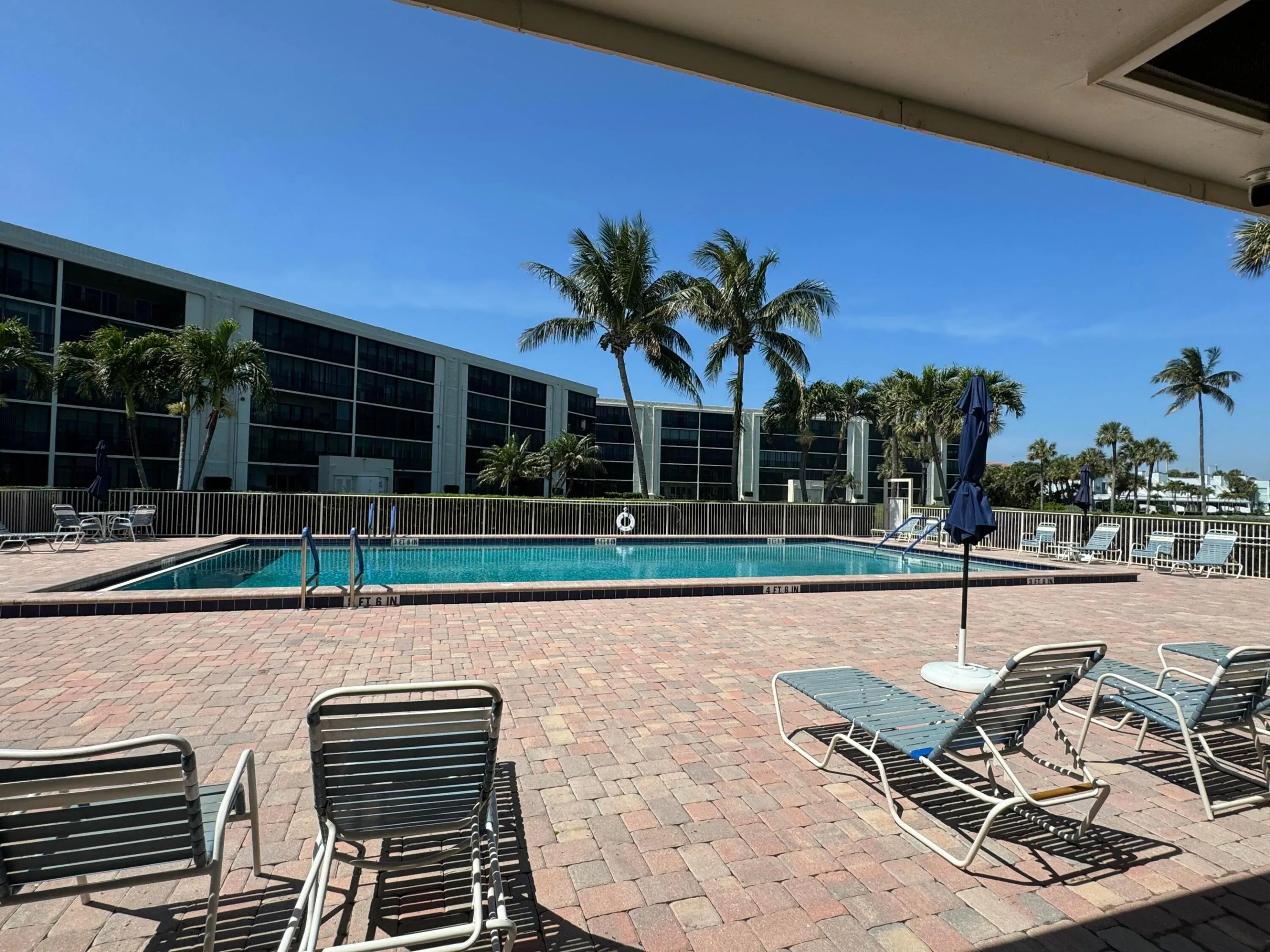pool 1