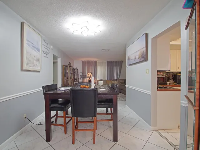 010-003-Dining Room-2048x1536