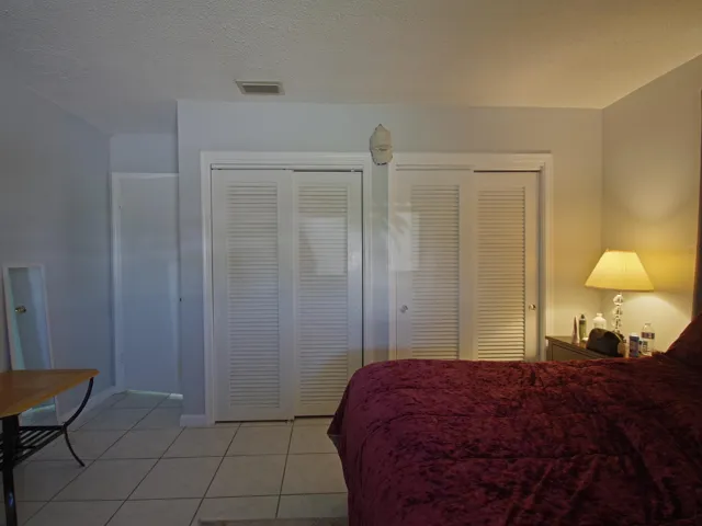 016-010-Front Bedroom-2048x1536