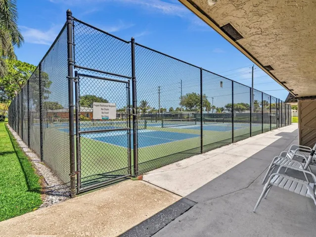 Tennis