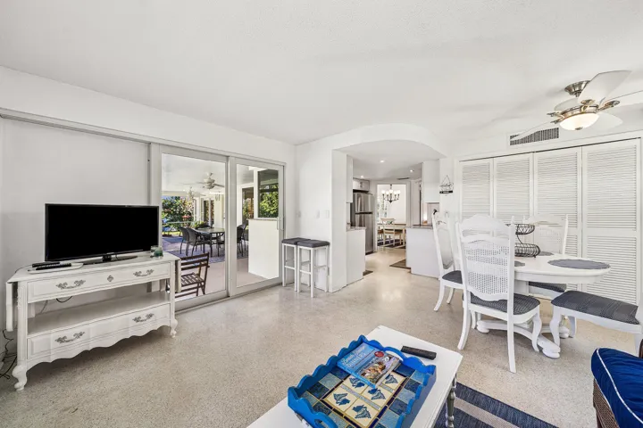 017-5550OspreyDrive-OceanRidge-FL-33435-