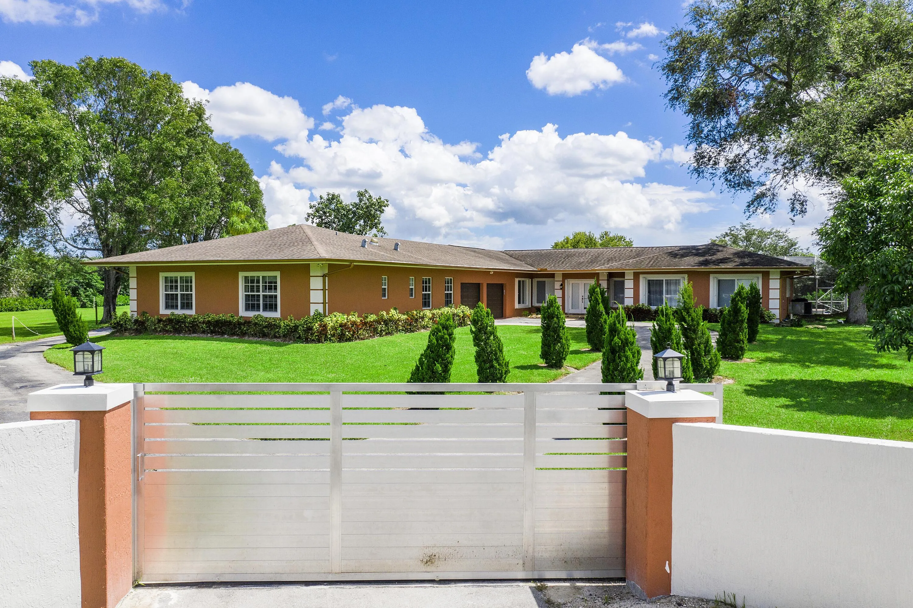 7600 NW 82nd Terrace_60