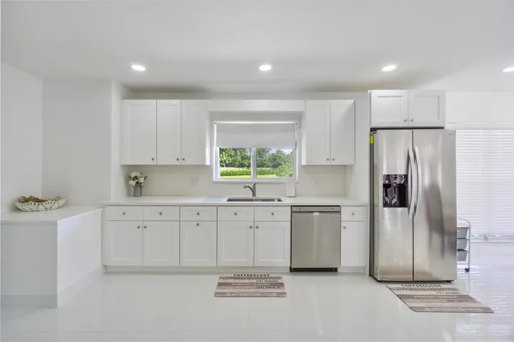 7600 NW 82nd Terrace_22