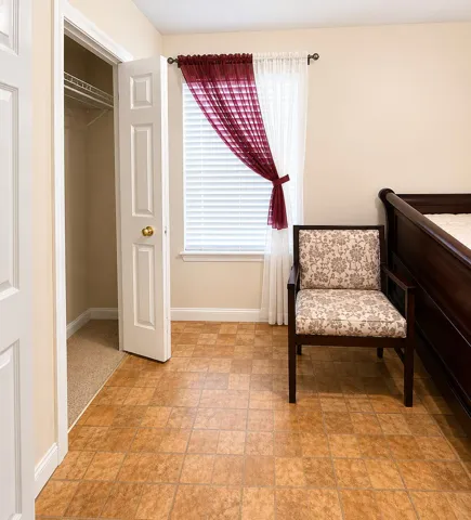 Guest bedroom 3