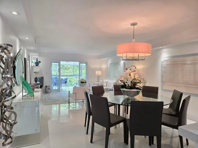 Gorgeous living area