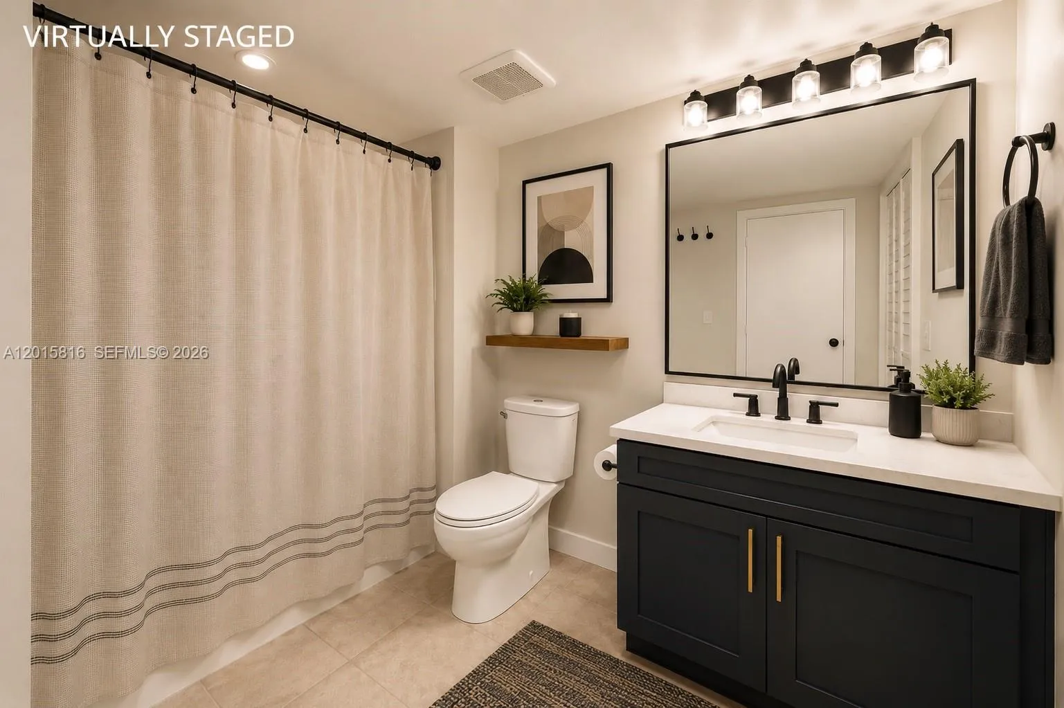 Virtually staged