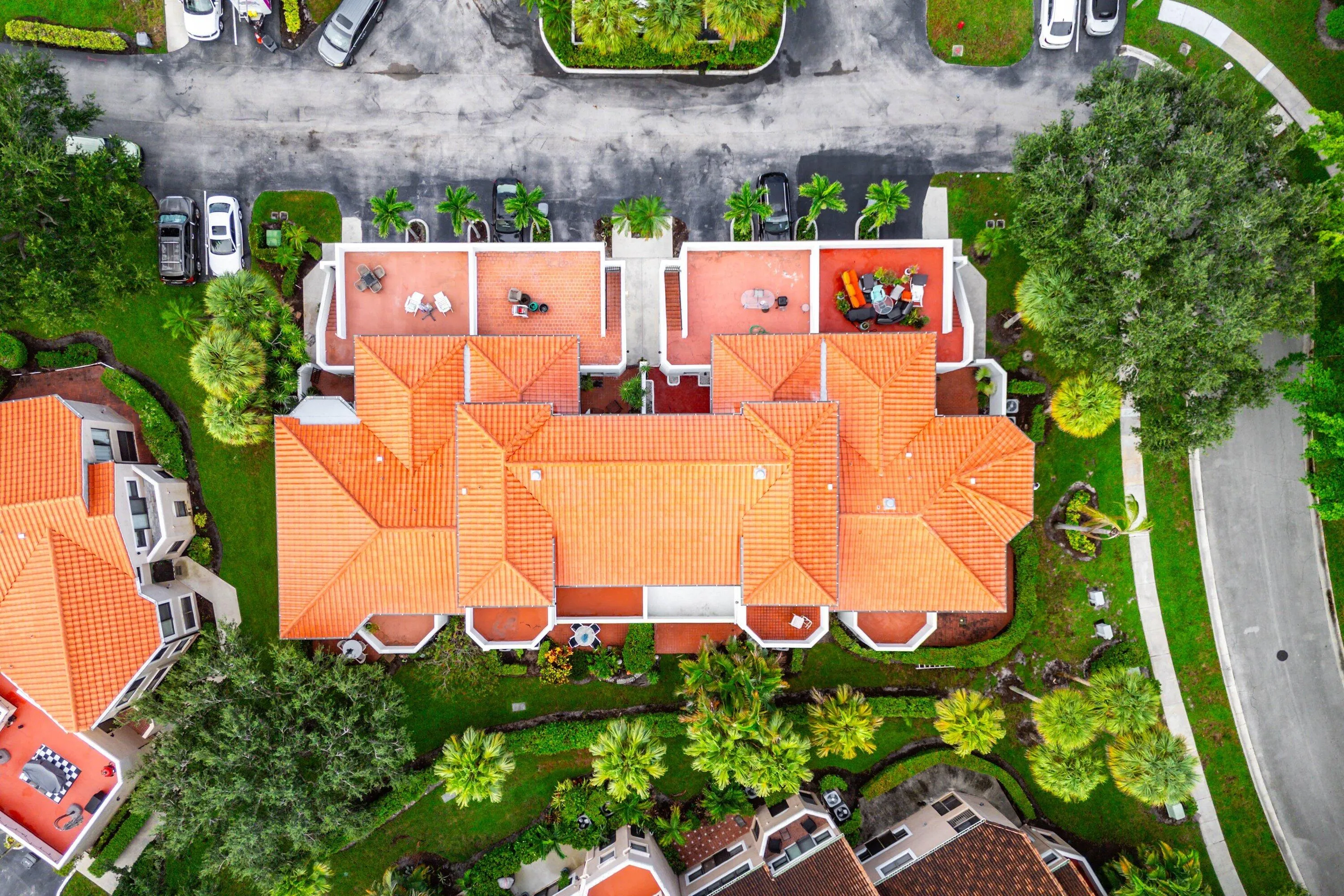 015-6614VillaSonrisaDrive-123-BocaRaton-