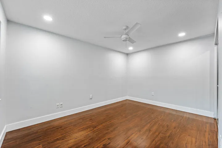 028-6614VillaSonrisaDrive-123-BocaRaton-