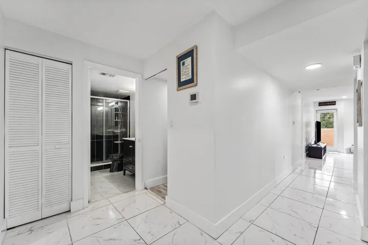 015-6614VillaSonrisaDrive-123-BocaRaton-