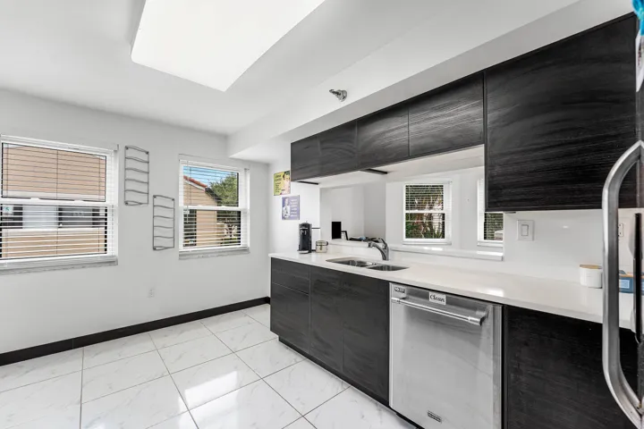 016-6614VillaSonrisaDrive-123-BocaRaton-