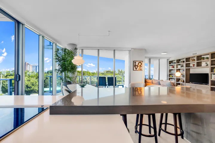 701 N Fort Lauderdale Beach Blvd-Fort La