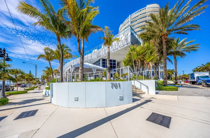 701 N Fort Lauderdale Beach Blvd-Fort La